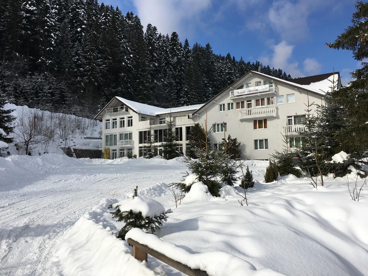Casa Avram Hotel Sucevita Exterior foto